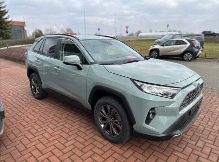 Toyota - RAV 4