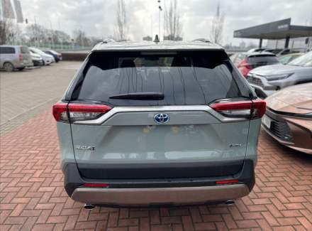 Toyota - RAV 4
