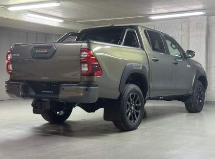 Toyota - Hilux