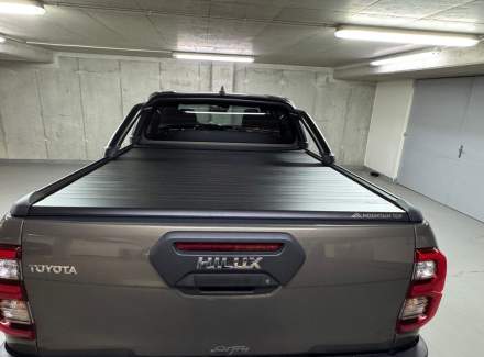 Toyota - Hilux
