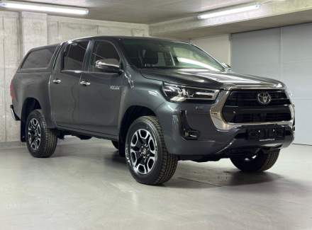 Toyota - Hilux