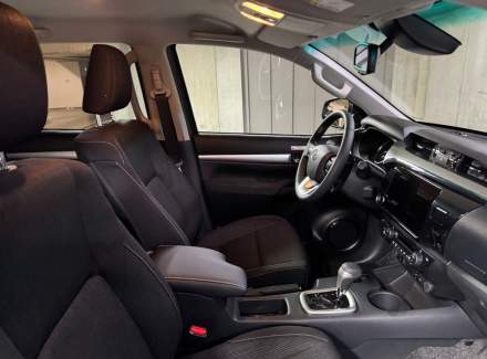 Toyota - Hilux