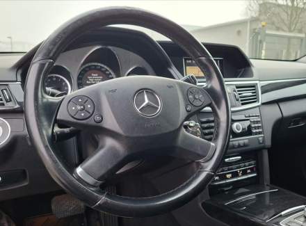 Mercedes-Benz - E-class
