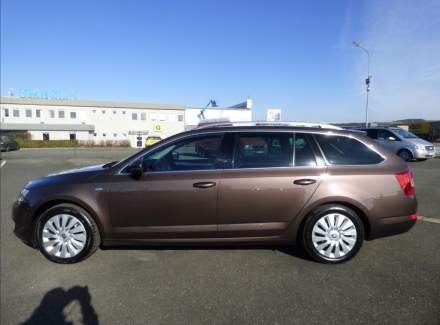 Škoda - Octavia