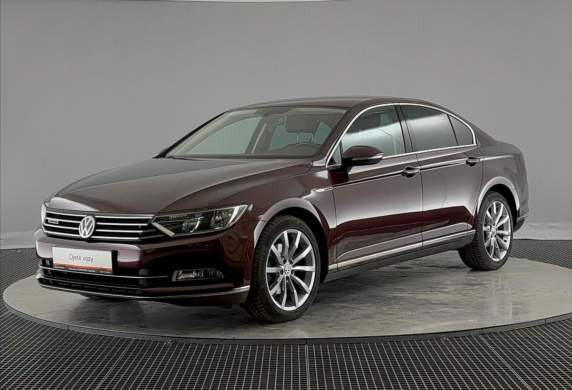 Volkswagen - Passat