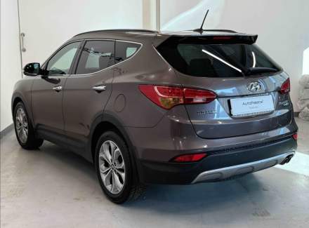 Hyundai - Santa FE