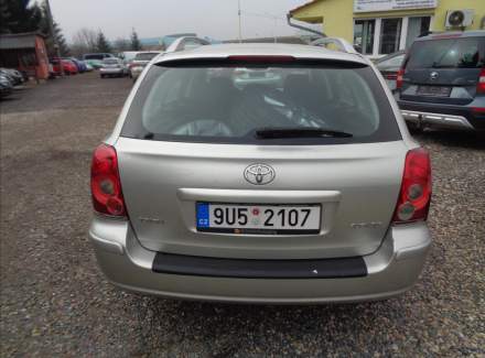 Toyota - Avensis