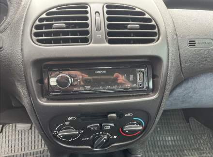 Peugeot - 206