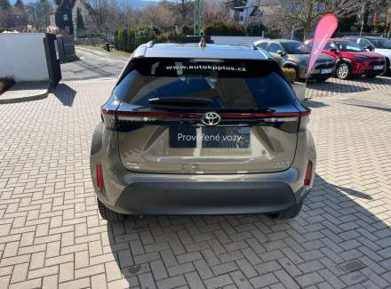 Toyota - Yaris Cross