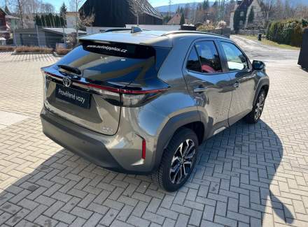 Toyota - Yaris Cross