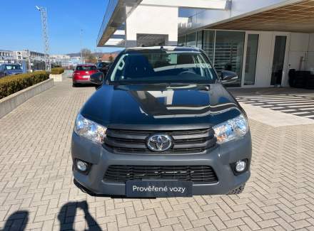 Toyota - Hilux