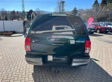Toyota - Hilux