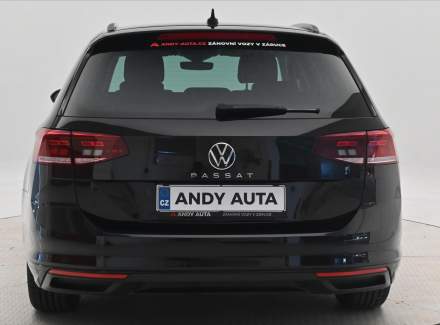 Volkswagen - Passat