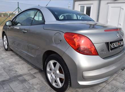 Peugeot - 207