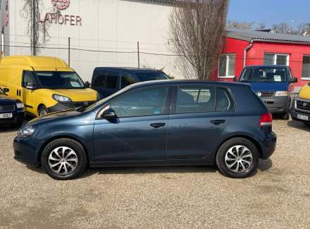 Volkswagen - Golf