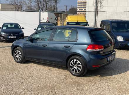 Volkswagen - Golf