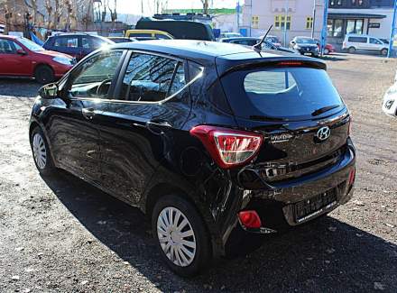 Hyundai - i10