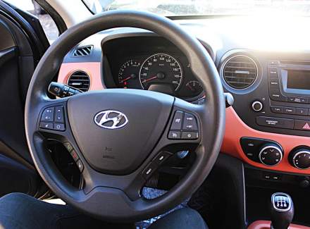 Hyundai - i10