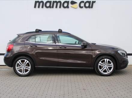 Mercedes-Benz - GLA