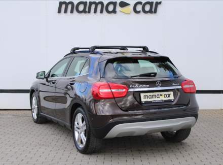 Mercedes-Benz - GLA