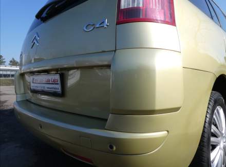 Citroën - C4