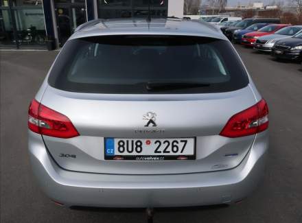 Peugeot - 308