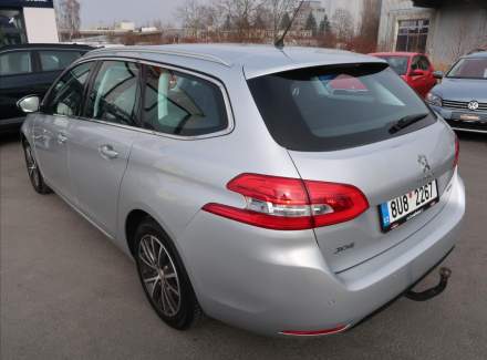 Peugeot - 308