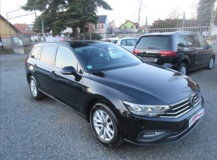 Volkswagen - Passat