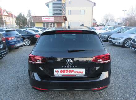 Volkswagen - Passat