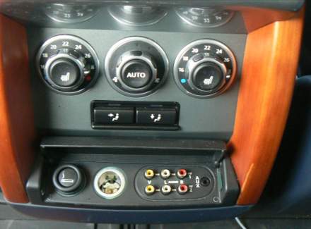 Land Rover - Range Rover