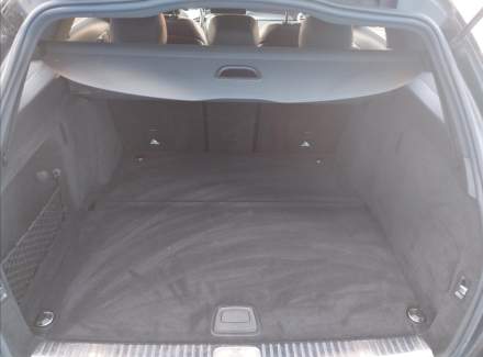 Mercedes-Benz - C-class