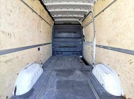 Volkswagen - Crafter