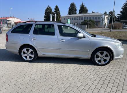 Škoda - Octavia