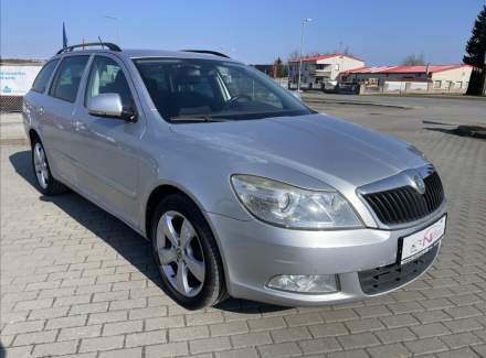 Škoda - Octavia
