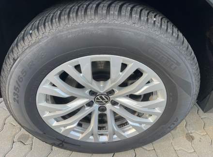 Volkswagen - Touareg