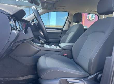 Volkswagen - Touareg