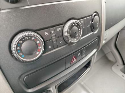 Mercedes-Benz - Sprinter