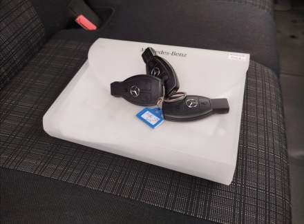 Mercedes-Benz - Sprinter