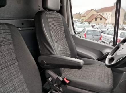 Mercedes-Benz - Sprinter
