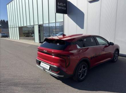 Kia - K4