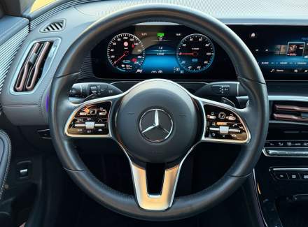 Mercedes-Benz - EQC