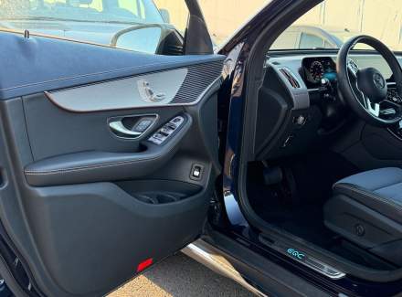 Mercedes-Benz - EQC