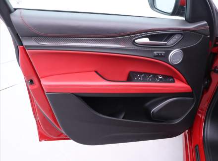 Alfa Romeo - Stelvio