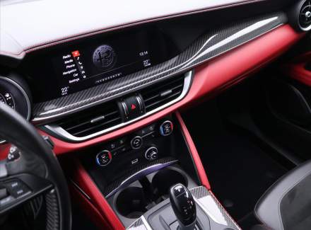 Alfa Romeo - Stelvio