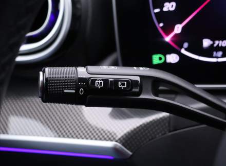 Mercedes-Benz - C-class