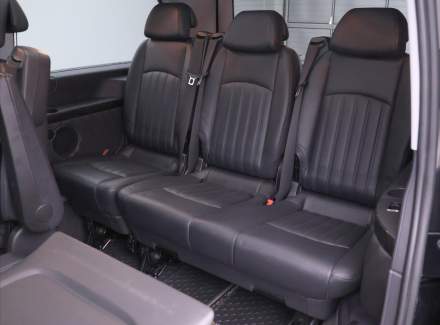 Mercedes-Benz - Viano