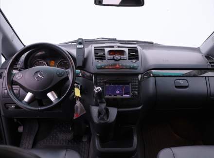 Mercedes-Benz - Viano
