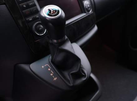 Mercedes-Benz - Viano