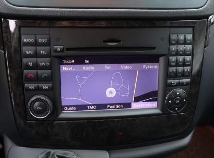 Mercedes-Benz - Viano