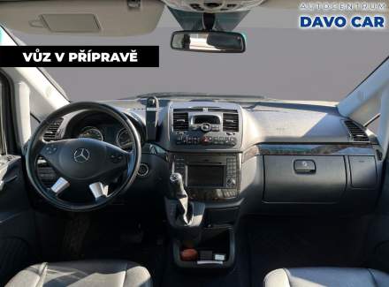 Mercedes-Benz - Viano